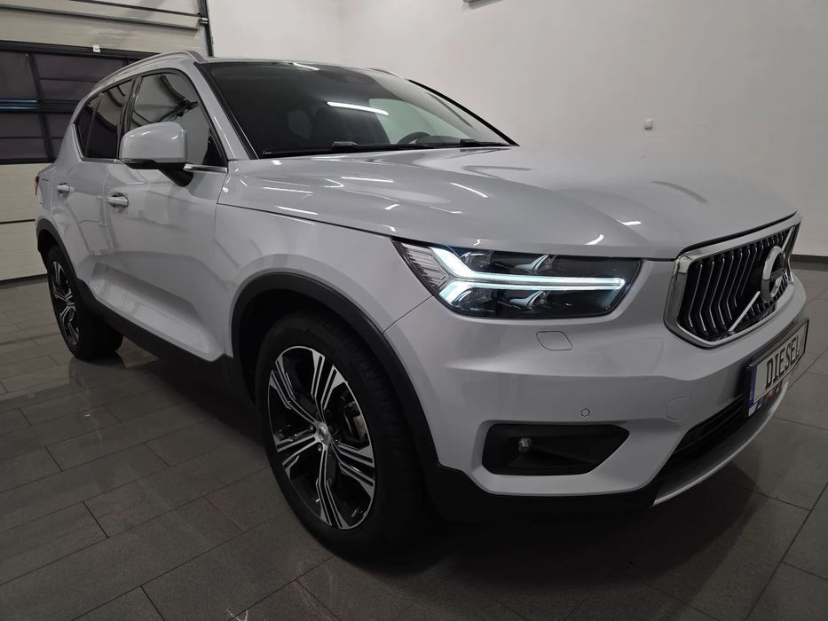 Volvo XC 40 150KM 4x2 Matrix Led Skóry Navi Dvd Pdc Ops Kamera Inscription