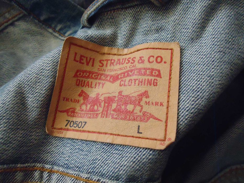 пиджак джинс фирміи LEvI*S 48-50