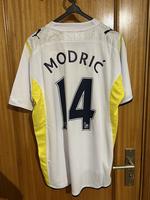 Equipamento Tottenham Modric 14 2009/2010