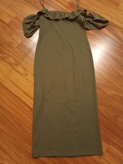 Vestido caqui de verão