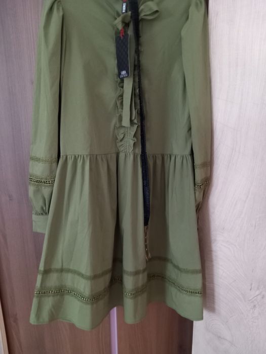 Nowa sukienka khaki