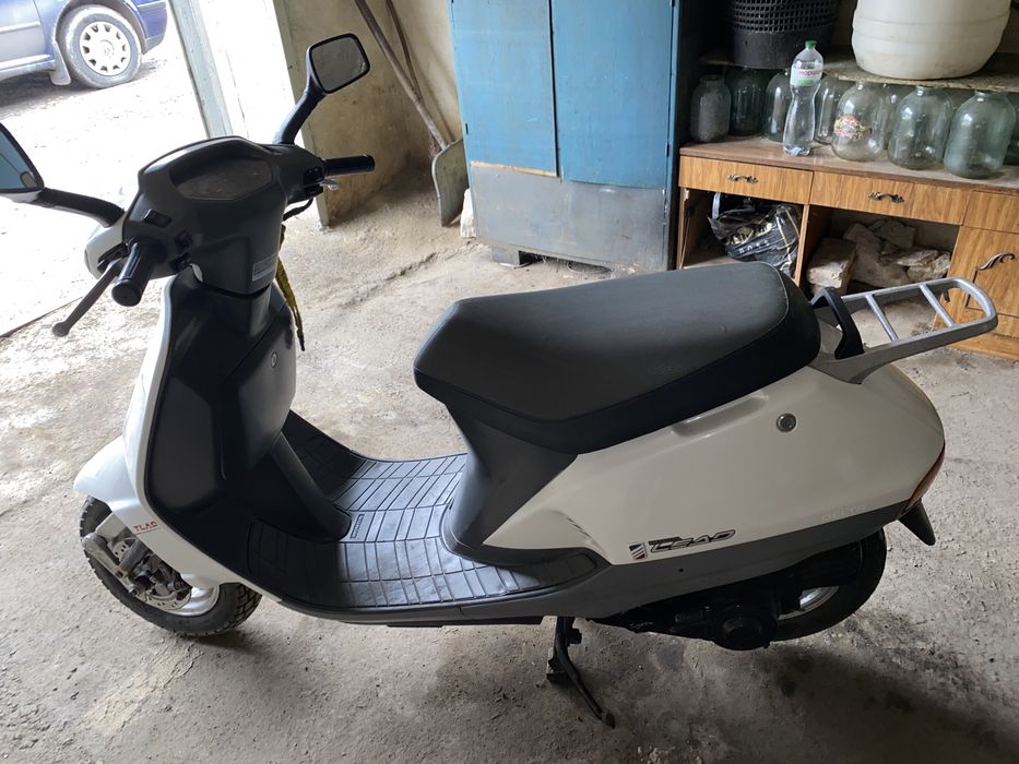 Honda Lead AF 20