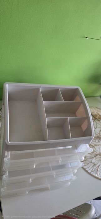 Organizer na kosmetyki, biurkowy