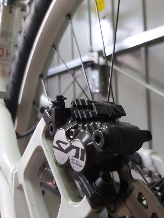 Commencal Supreme v4.4 2022 L *OPIS*