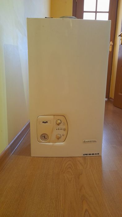 Продам Котел Арістон турбо