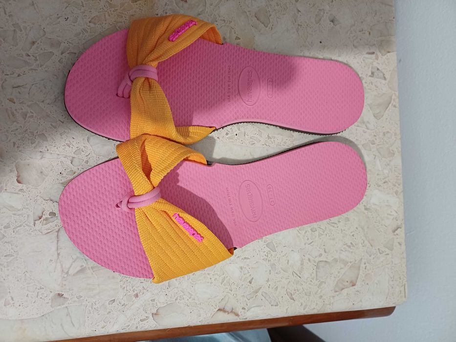 Chinelos havaianas
