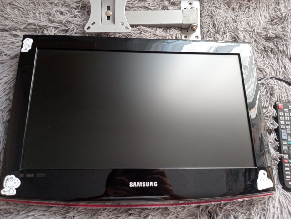 Tv Samsung 22 cale