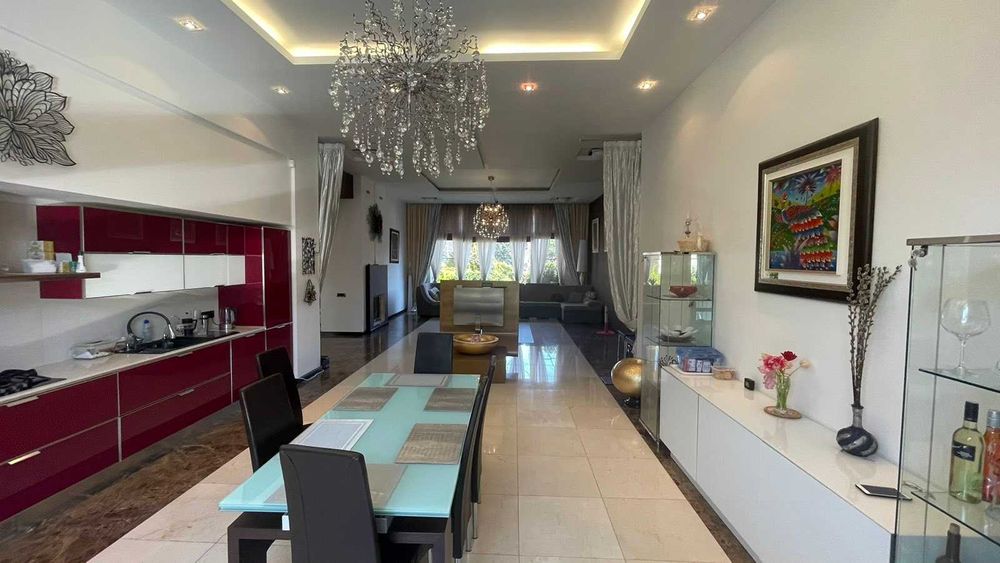 Хозяйский дом в Совиньоне