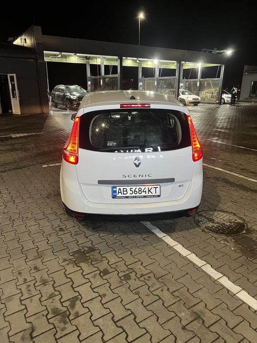 Рено Гранд Сценік 2011 рік К9К