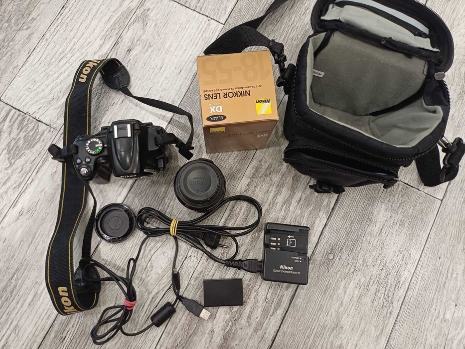 Aparat Nikon D5000