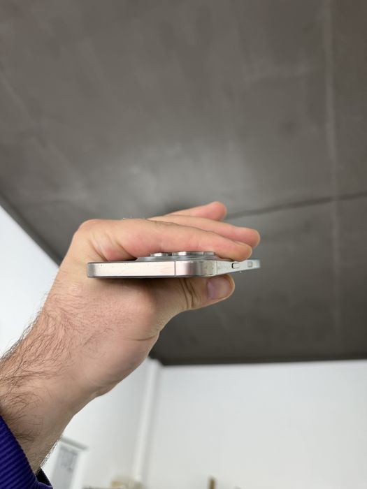Apple iphone 16 Pro 128 gb Neverlock 91% айфон Про