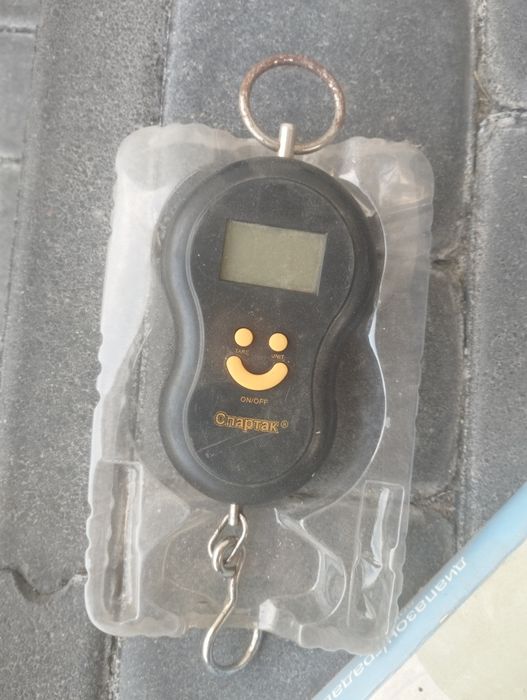 Портативні електронні ваги Спартак