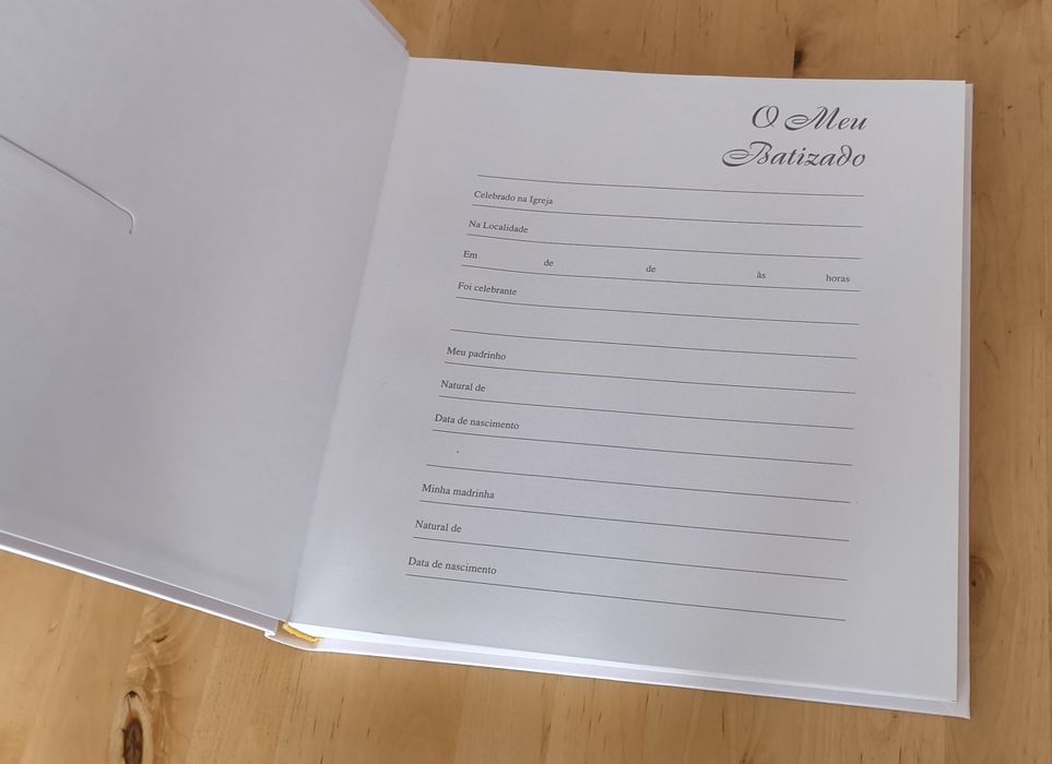 Álbum de fotografias para batizado de menina