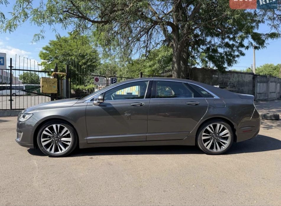 Lincoln MKZ 2.0 AT 2020  полный  привод 53 пробе Торг