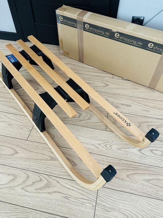 Drewniane sanki składane metalowe płozy Sanki Kesser Nowe