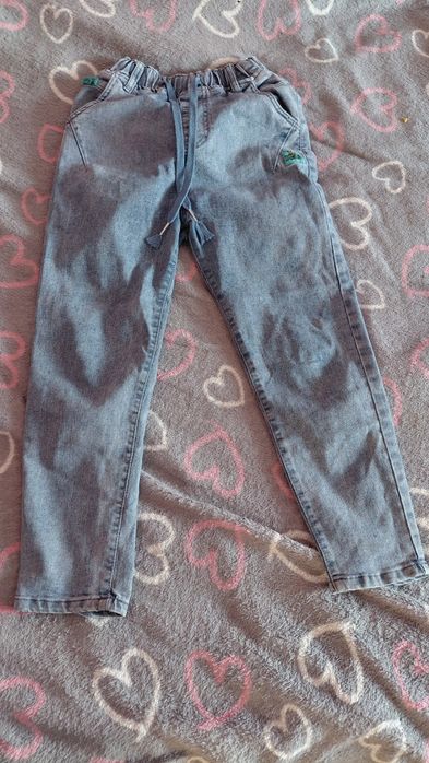 Джинси на дівчинку 8-10 років
