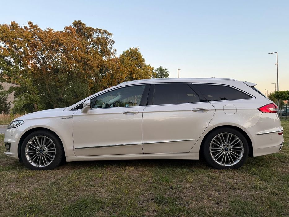 Ford Mondeo Ford Mondeo Vignale-najwyższa wersja wyposażenia