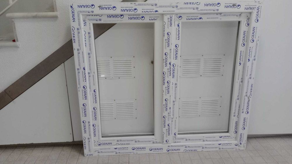 Caixilharia GEALAN janela NOVA em PVC