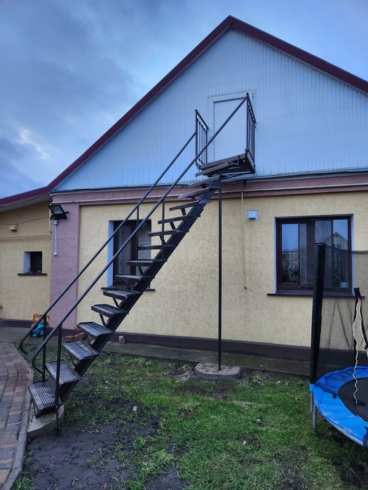 Металеві сходи лестници металические поручні (перила)