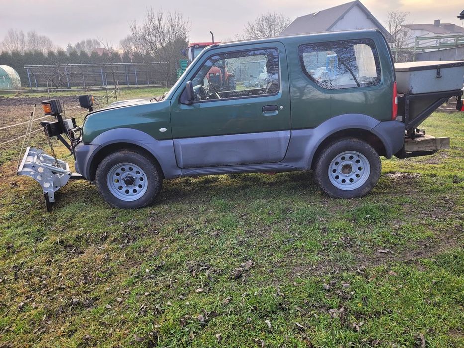 Suzuki Jimny Suzuki Jimny 4x4 z hydraulicznym pługiem, odśnieżarka, posypywarka