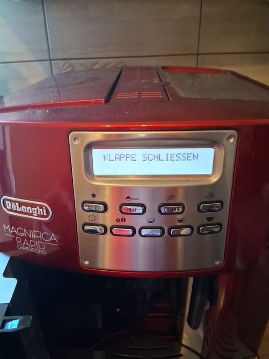 DeLonghi MAGNIFICA RAPID cappuccino.