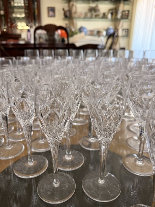 Serviço Completo em Cristal Lapidado Royal Daulton