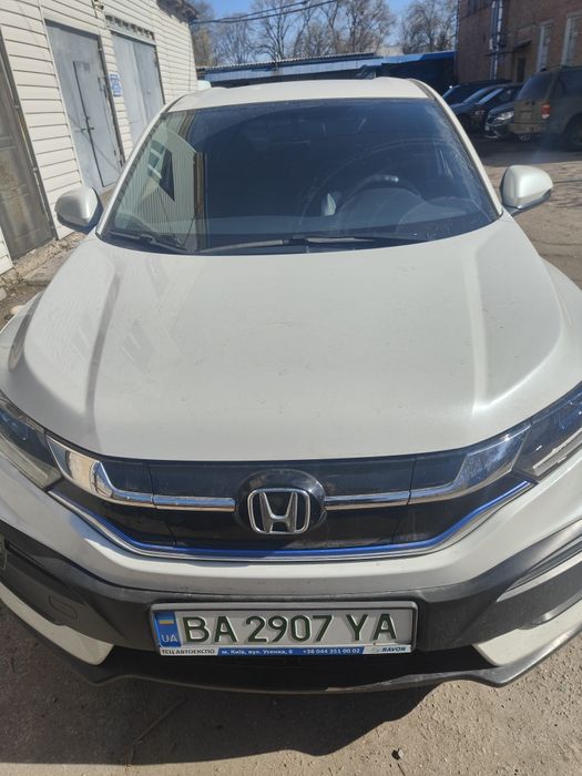 Продам хонду 63 киловата батарея.