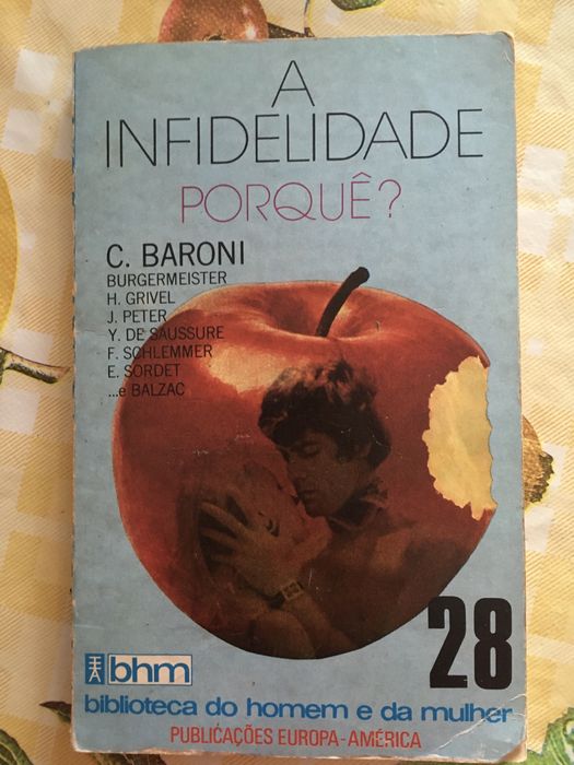Dois livros muito antigos