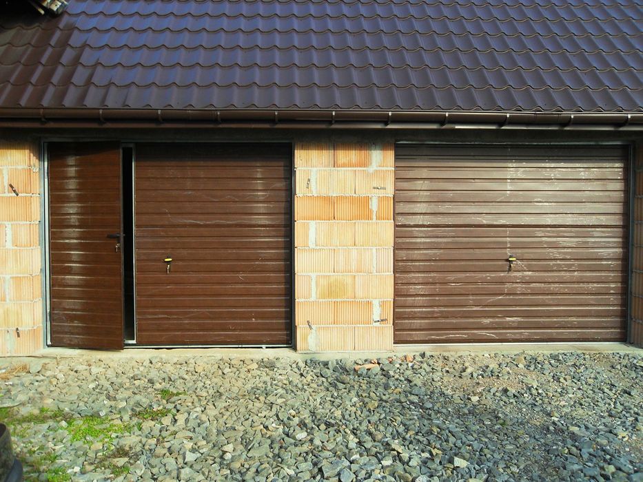 brama garażowa uchylna