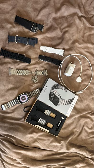 Apple Watch Ultra1+ремінці 7 штук (Nomad Titaniun-оригінал)+заряде
