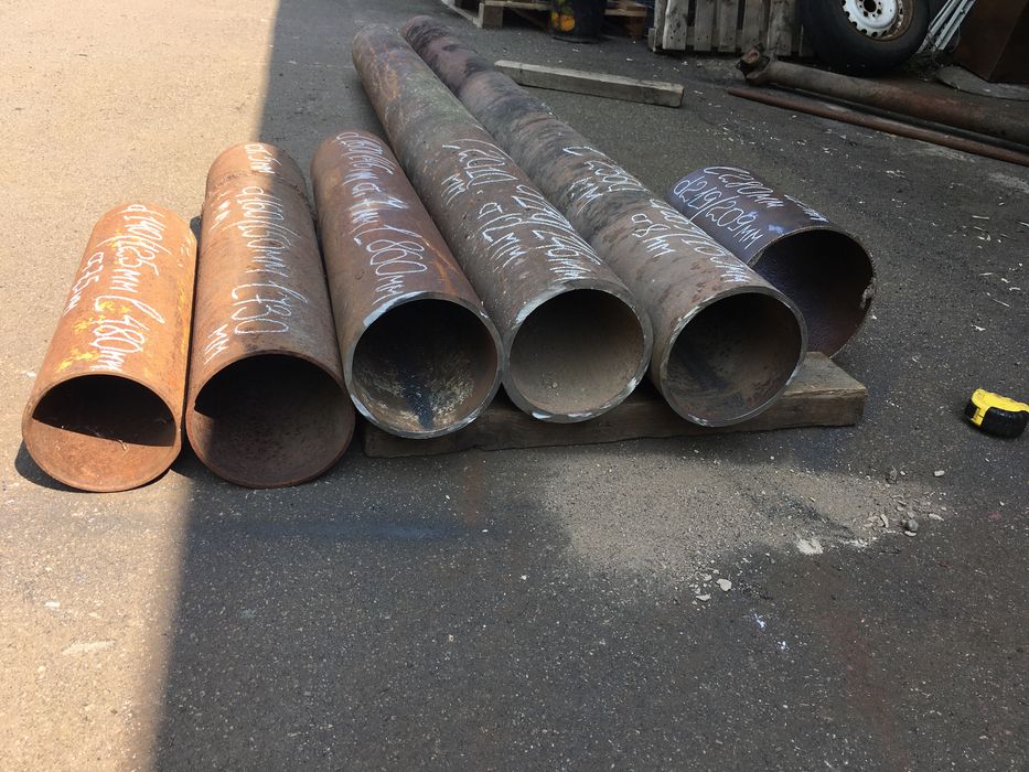 Продам трубу металеву товстостінну для токарних робіт