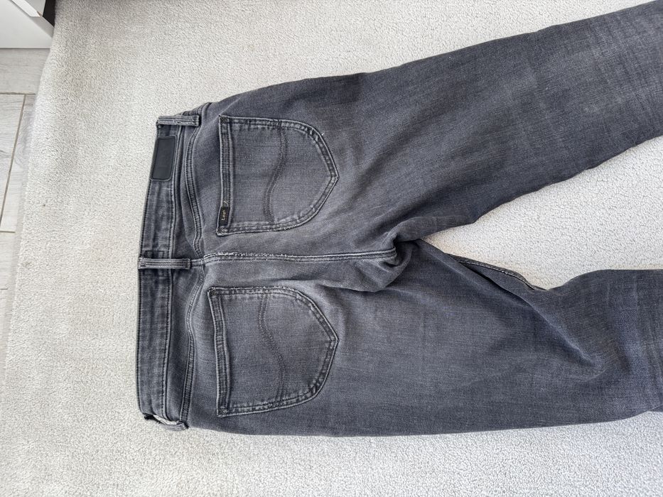 Damskie jeansy lee czare rozmiar W28 L33 Scarlett