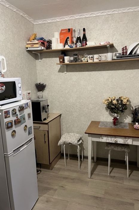 Продаж кімнати в гуртожитку