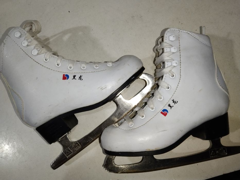 Łyżwy figurowe dla dziecka rozmiar 32 skóra