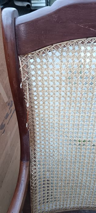 Cadeira baloiço em palhinha