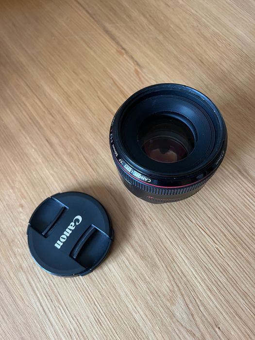 Objetiva Canon EF 50mm f/1.2L USM