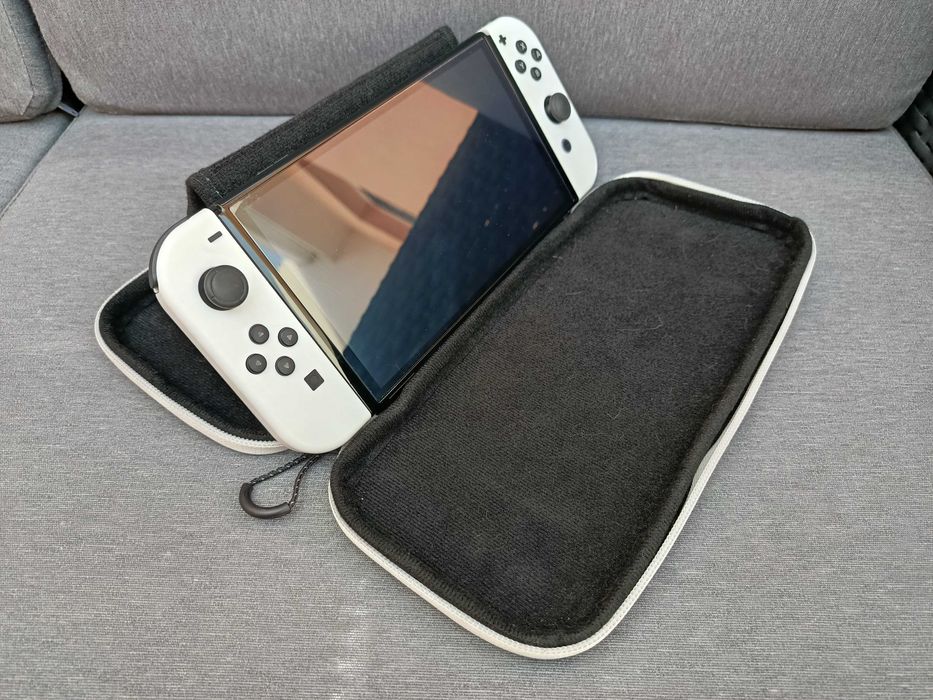 Nintendo Switch Oled Completa (64GB)