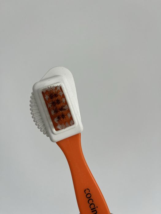 Szczotka do czyszczenia zamszu butów