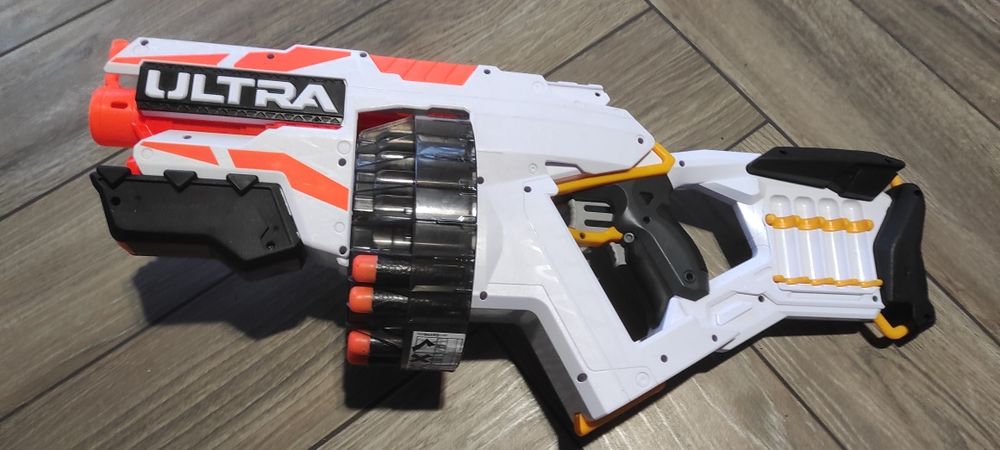 Іграшковий бластер Нерф Nerf Ultra One подарунок.