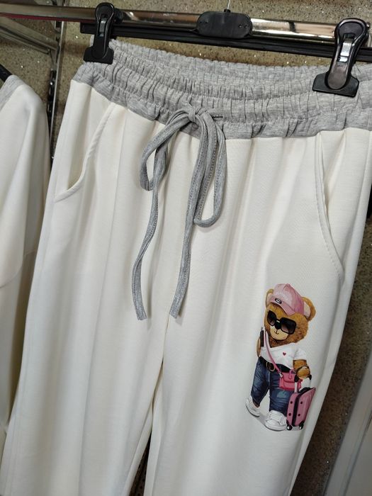 Nowość!Masełkowy komplet z misiem