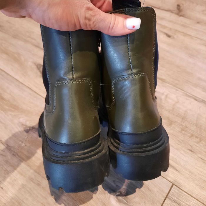 Дитячі челсі Zara