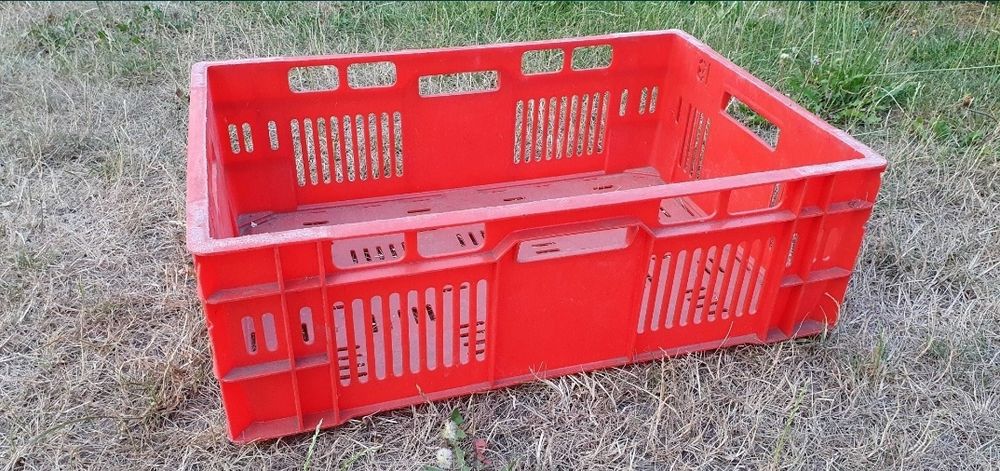 Skrzynki plastikowe PE-HD Q Bekuplast