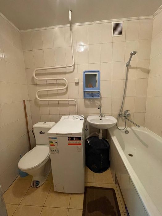 Однокімнатна квартира по вулиці Генерала Безручка