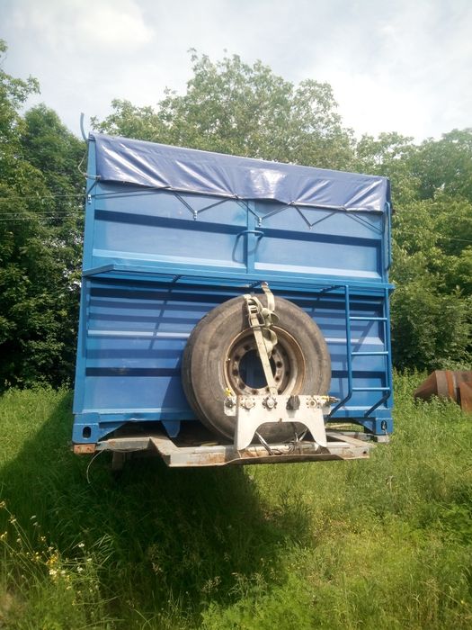 Полуприцеп контейнеровіз