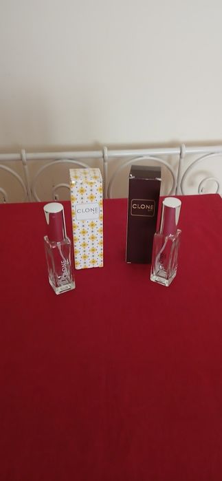Dois frascos Clone by Ana, vazios