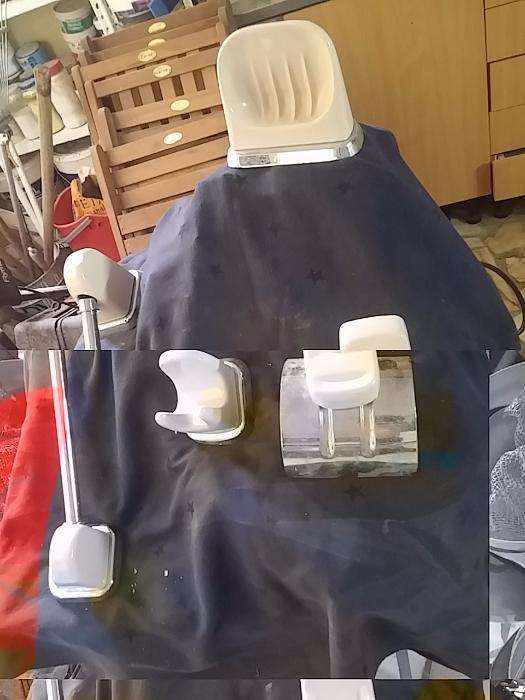 Toalheiros de moradia de luxo usados, de casa de banho OPORTUNIDADE