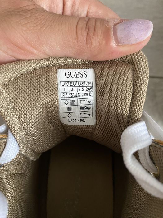 Buty sneakersy guess oryginalne