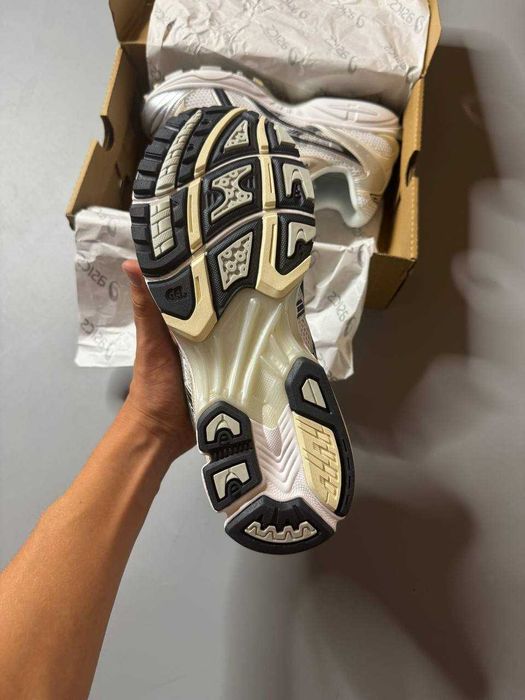 кросівки asics gel kayano 14 кроссовки асикс
