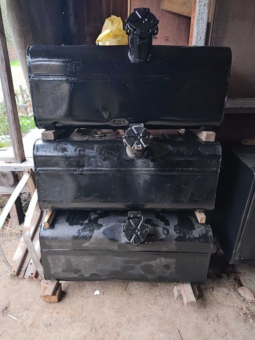 Продам топливный бак КамАЗ