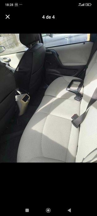 Vendo Fiat Stilo Multi Wagon gasolina avariado.
